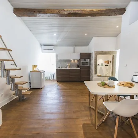 Lovelystay - Vintage In Rosa Street Lisboa