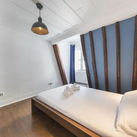 Lovelystay - Vintage In Rosa Street Apartman