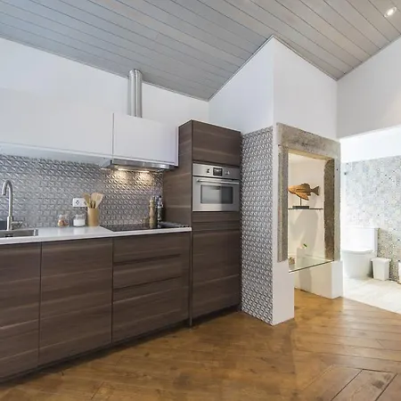 Lovelystay - Vintage In Rosa Street Apartman *